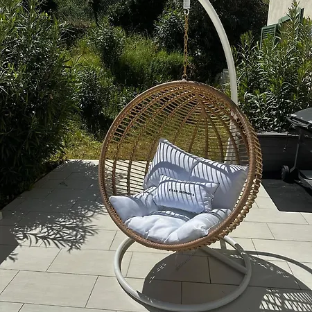 Casa Mimosa Bed & Breakfast